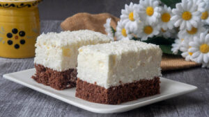 Kokos i ananas - goście szaleją za tym ciastem!