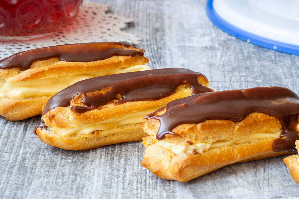 Eklerki z kremem budyniowym