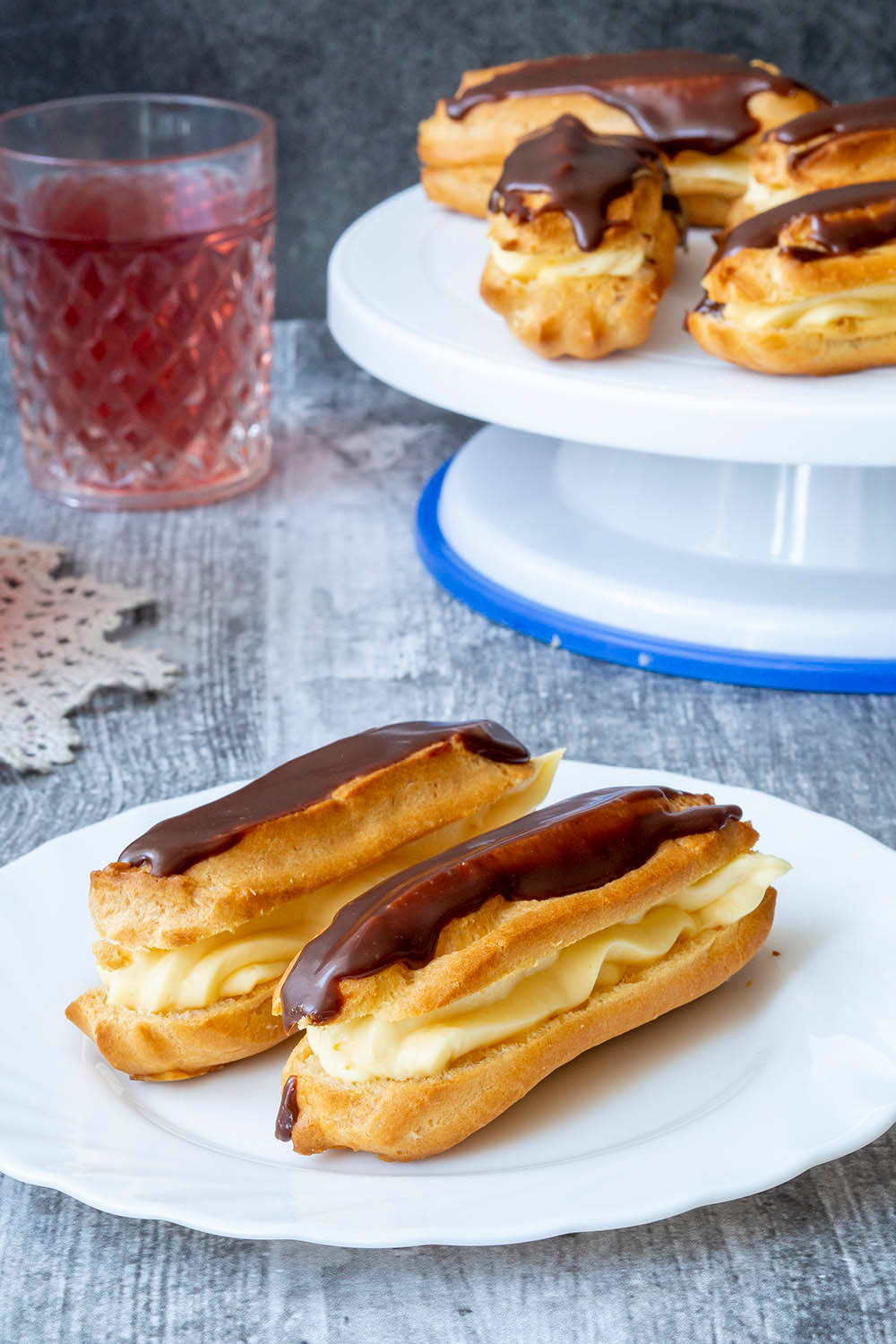 Eklerki z kremem budyniowym